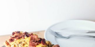 Një sekret i thjeshtë që kthen pataten e pjekur në një kryevepër. Dhe shumë e shishme për ta ngrënë!