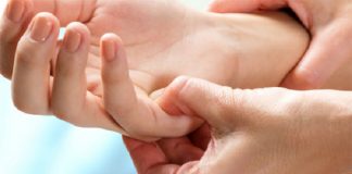 Simptomat e hershme të Artritit Reumatoid