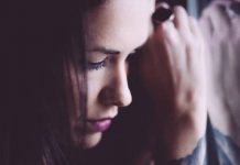 Studim: Edhe 3 netë gjumë të pa mjaftueshëm mund të ndikojnë në shëndetin e zemrës