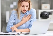 Sipas një studimi, shqetësimi për paratë përshpejton plakjen mendore dhe fizike.