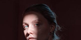 Shpenzoni paratë tuaja për përvoja, jo për materiale?!