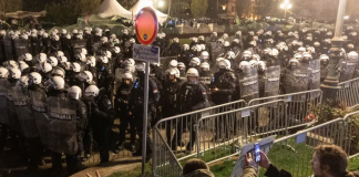 Armë zanore akustike me rreze të gjatë (LRAD) Dëgjohen në rrugët e Beogradit