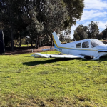 Aksident me aeroplan ne fushe golfi